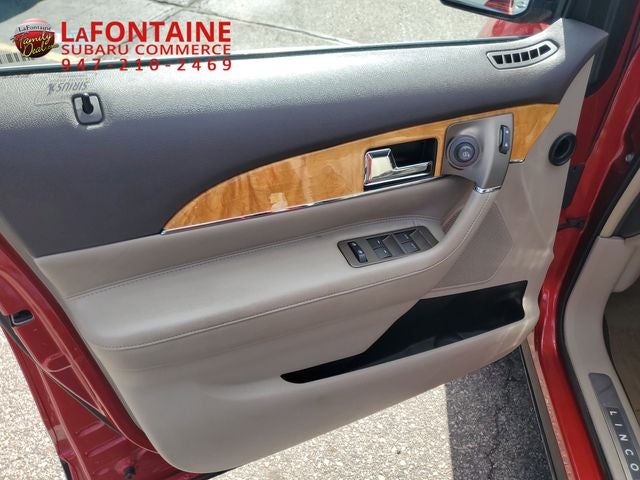 2012 Lincoln MKX Base