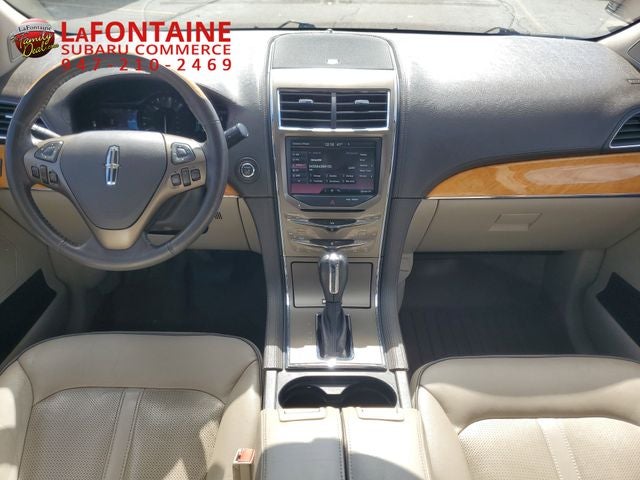 2012 Lincoln MKX Base