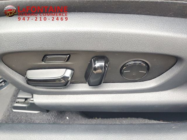 2023 Lexus ES 300h Ultra Luxury