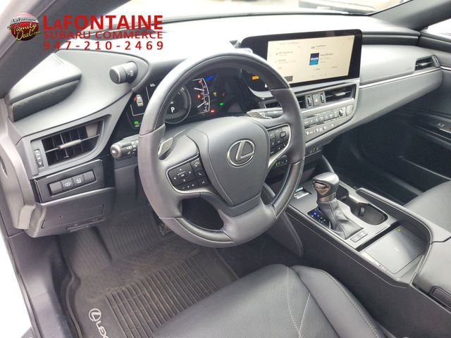 2023 Lexus ES 300h Ultra Luxury