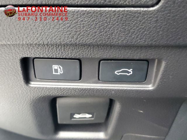 2023 Lexus ES 300h Ultra Luxury