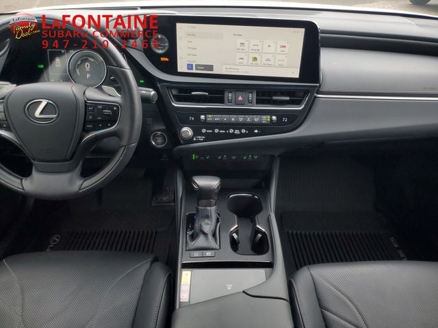 2023 Lexus ES 300h Ultra Luxury