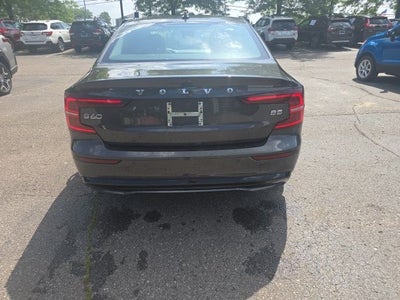 2024 Volvo S60 B5 Core Dark Theme
