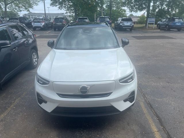 2023 Volvo XC40 Recharge Pure Electric Twin Plus