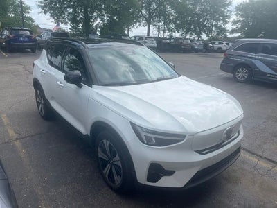 2023 Volvo XC40 Recharge Pure Electric Twin Plus
