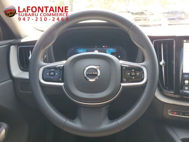 2025 Volvo XC60 B5 Plus
