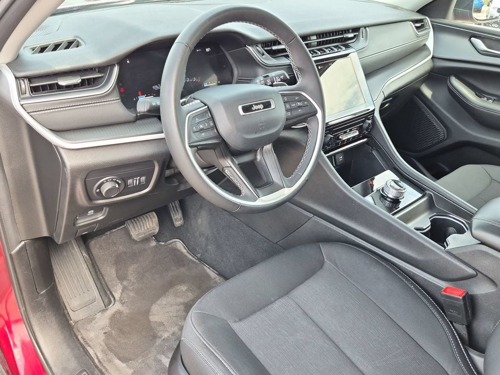 2024 Jeep Grand Cherokee Laredo X