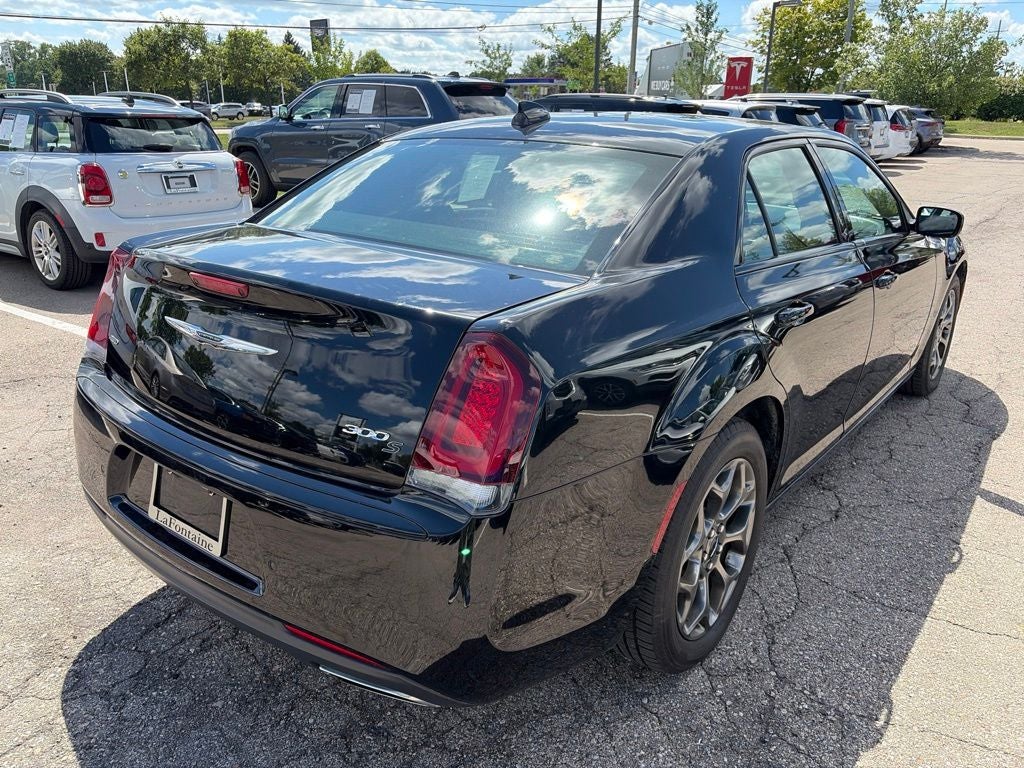 2017 Chrysler 300 S