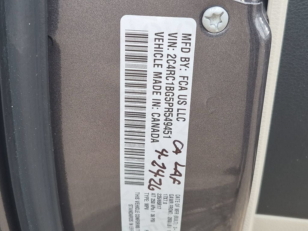 2023 Chrysler Pacifica Touring L