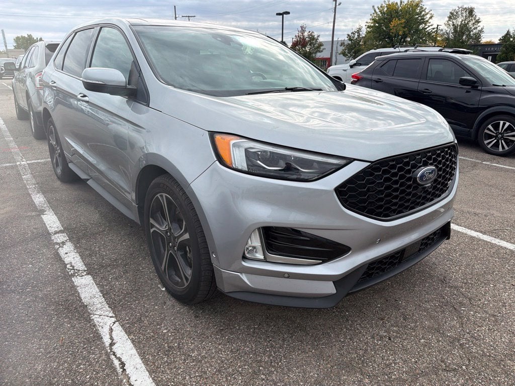 2020 Ford Edge ST