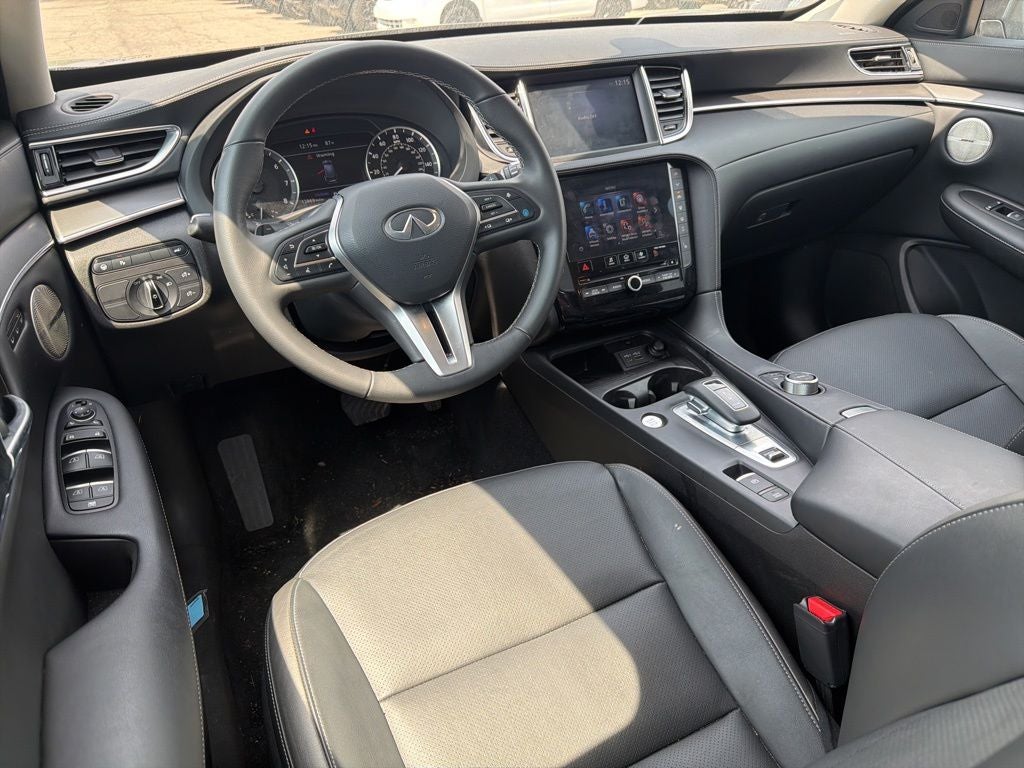 2024 INFINITI QX50 LUXE