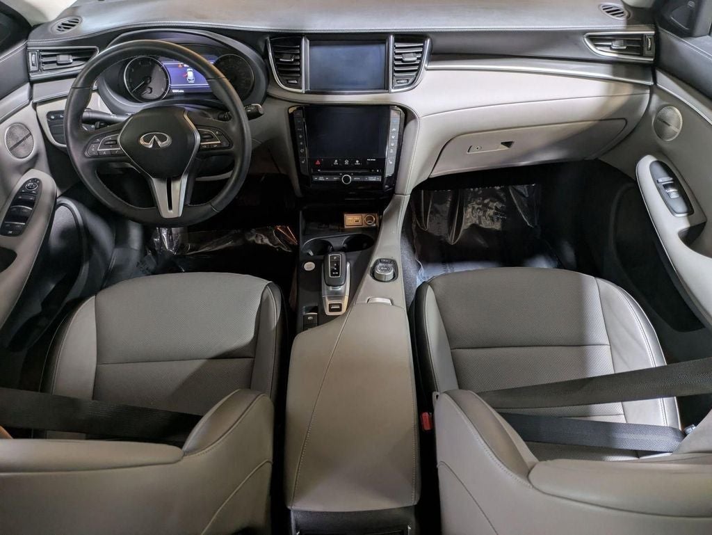 2024 INFINITI QX50 LUXE