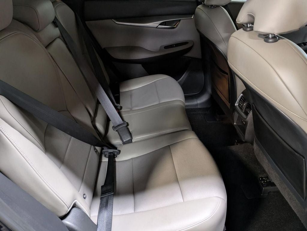 2024 INFINITI QX50 LUXE