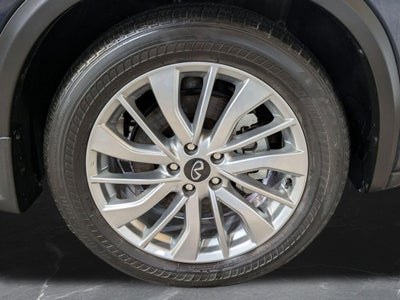 2024 INFINITI QX50 LUXE