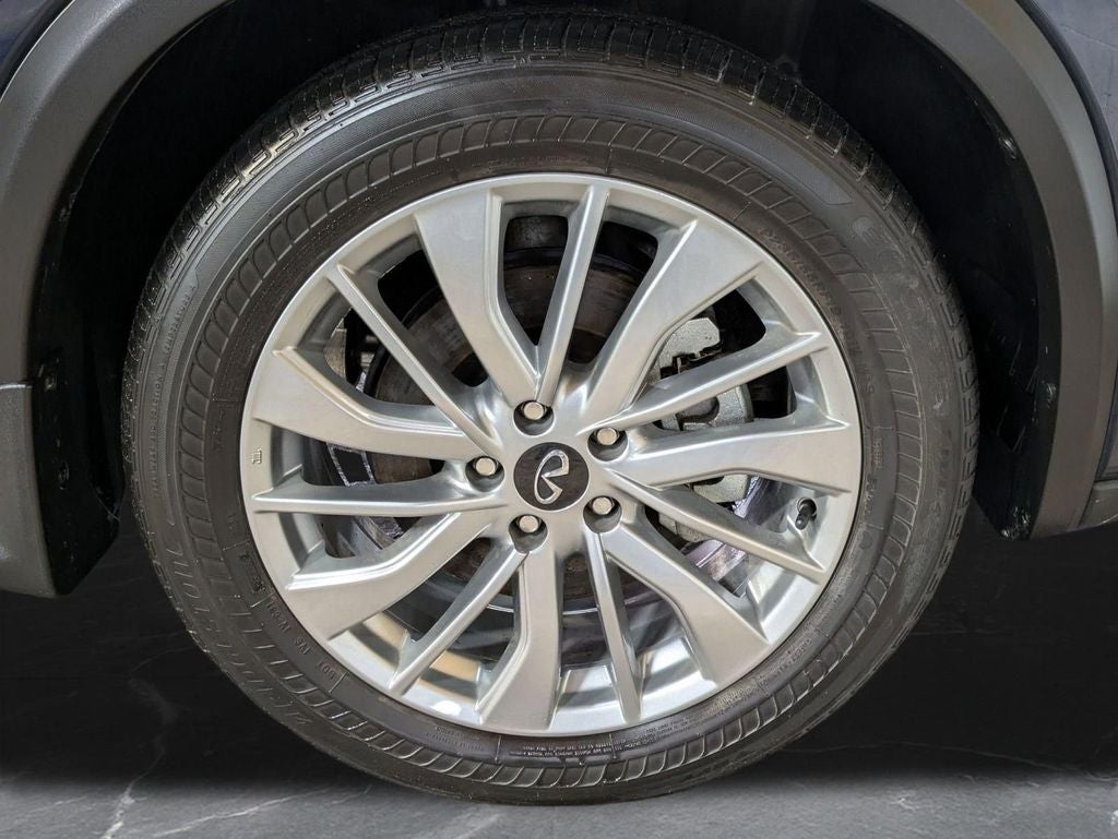 2024 INFINITI QX50 LUXE