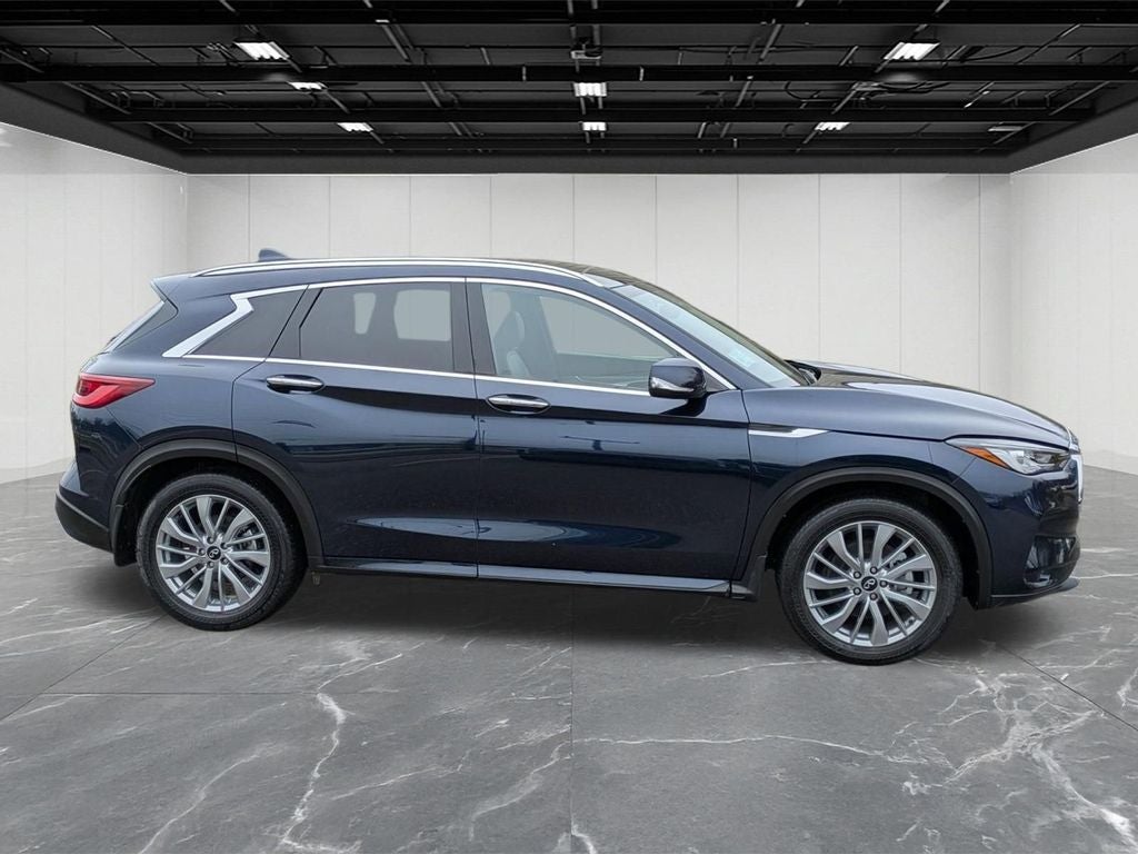 2024 INFINITI QX50 LUXE