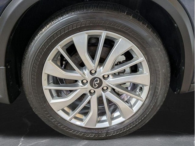 2024 INFINITI QX50 LUXE