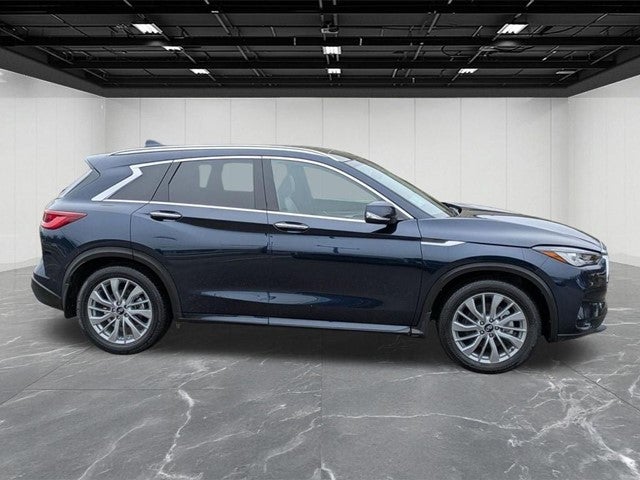 2024 INFINITI QX50 LUXE