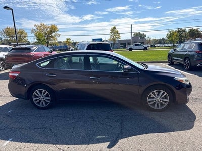2013 Toyota Avalon XLE Premium