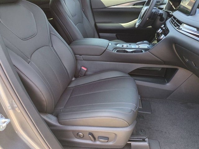 2027 INFINITI QX65 LUXE