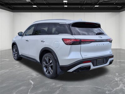 2025 INFINITI QX60 LUXE