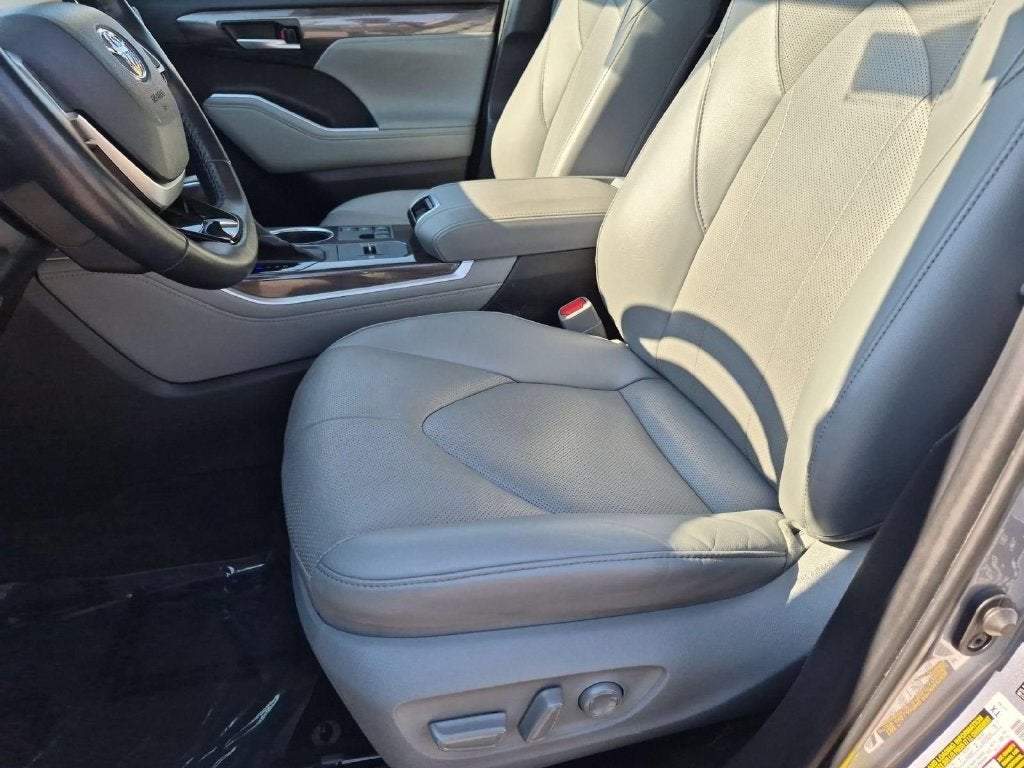 2023 Toyota Highlander Hybrid Limited