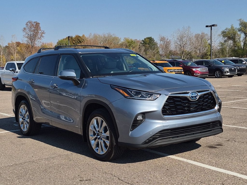 2023 Toyota Highlander Hybrid Limited