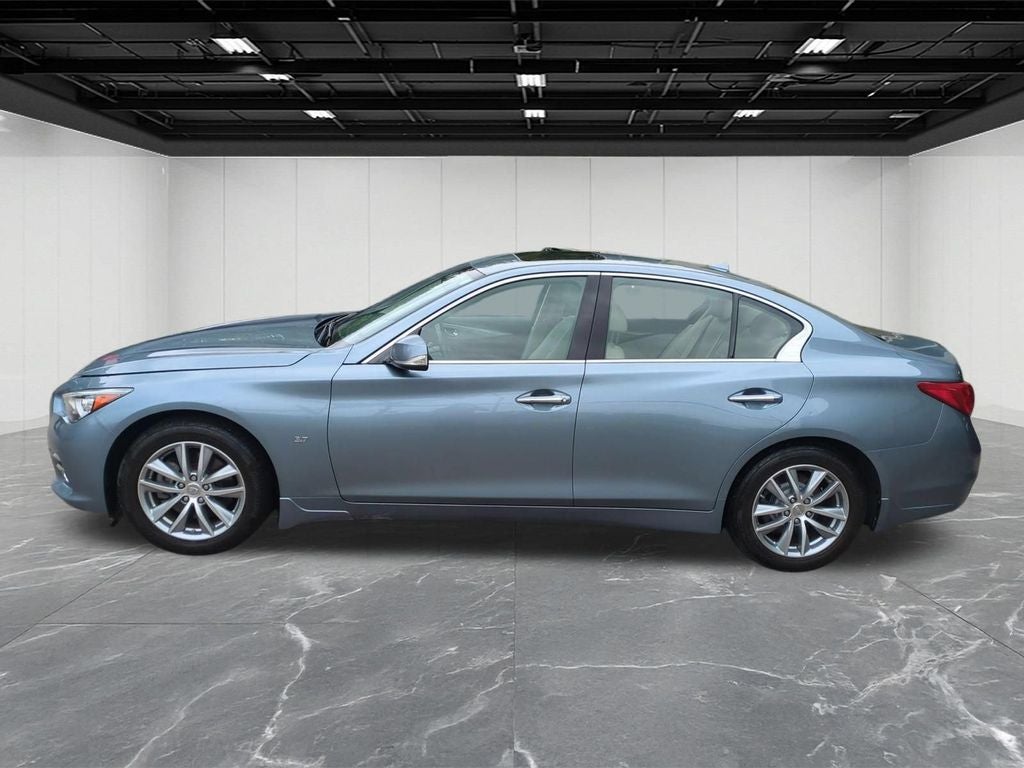 2015 INFINITI Q50 Premium