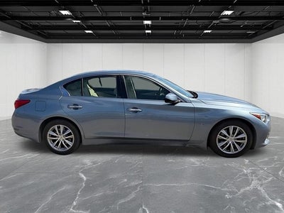 2015 INFINITI Q50 Premium