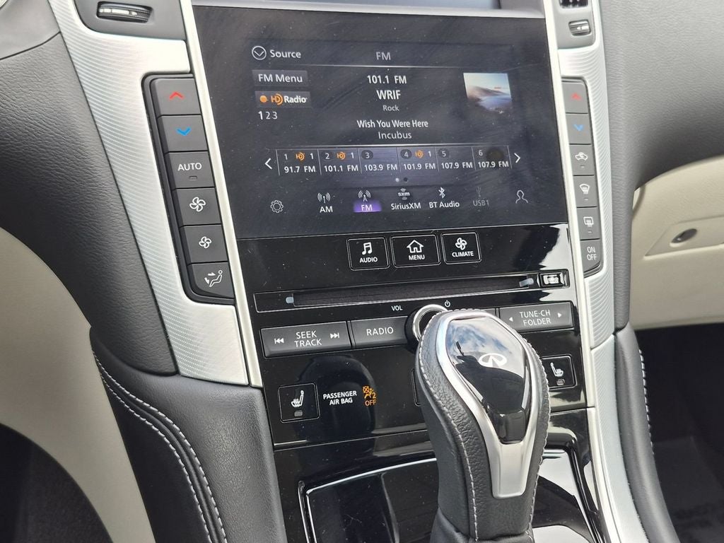 2022 INFINITI Q50 LUXE
