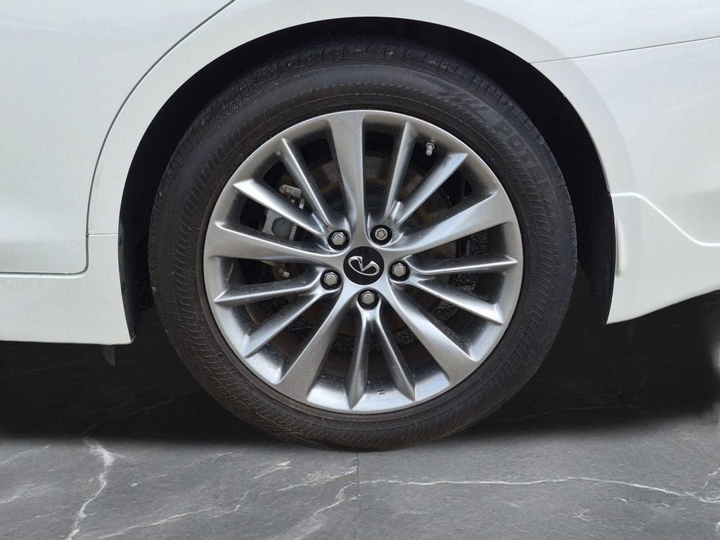 2022 INFINITI Q50 LUXE