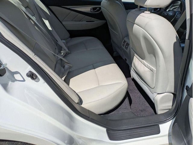 2022 INFINITI Q50 LUXE
