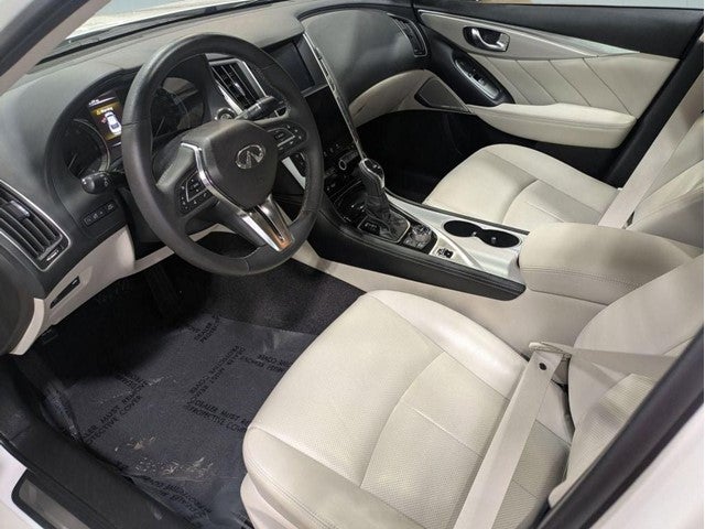 2023 INFINITI Q50 LUXE