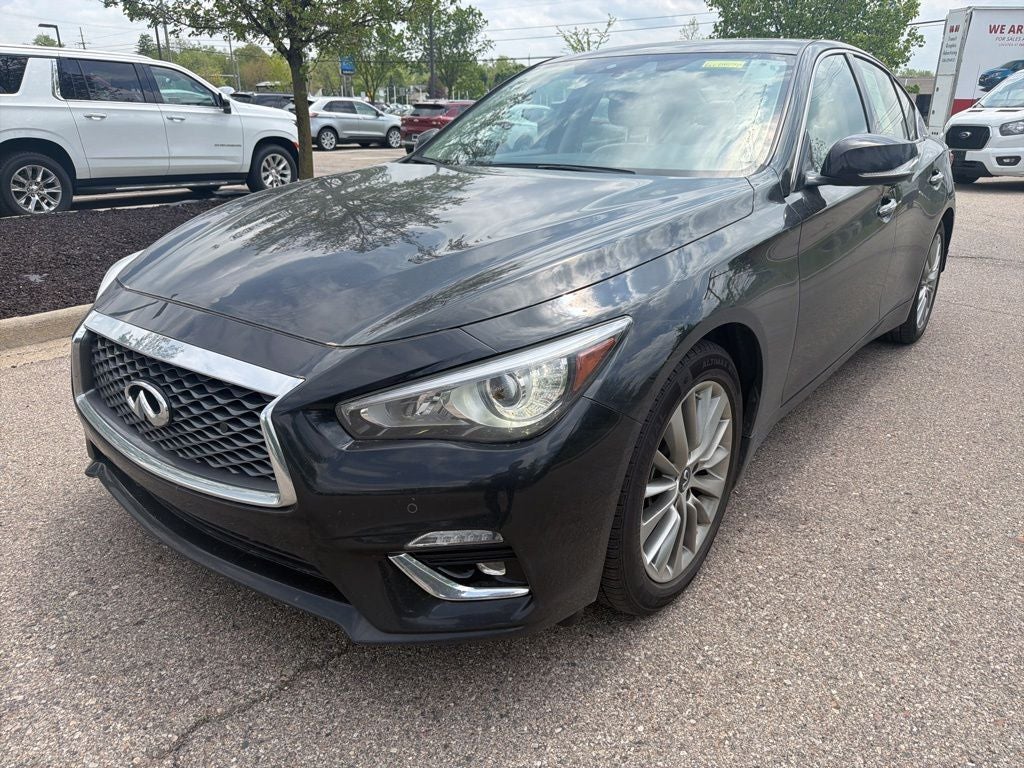 2023 INFINITI Q50 LUXE