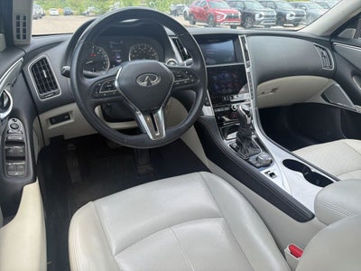 2023 INFINITI Q50 LUXE