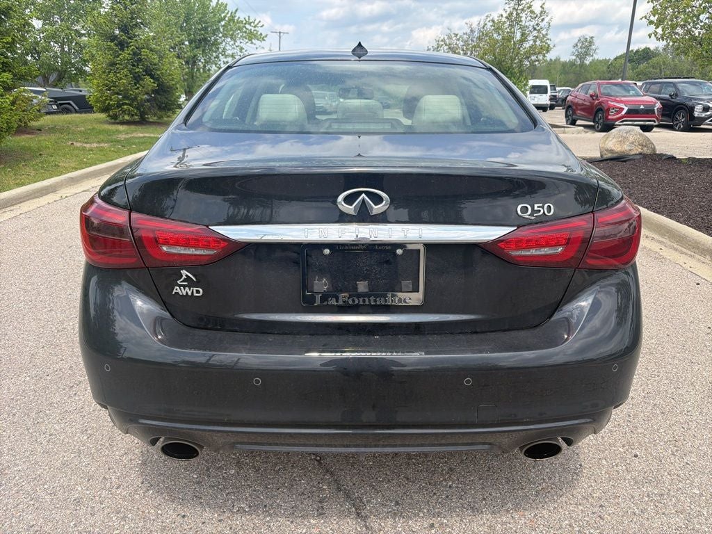 2023 INFINITI Q50 LUXE