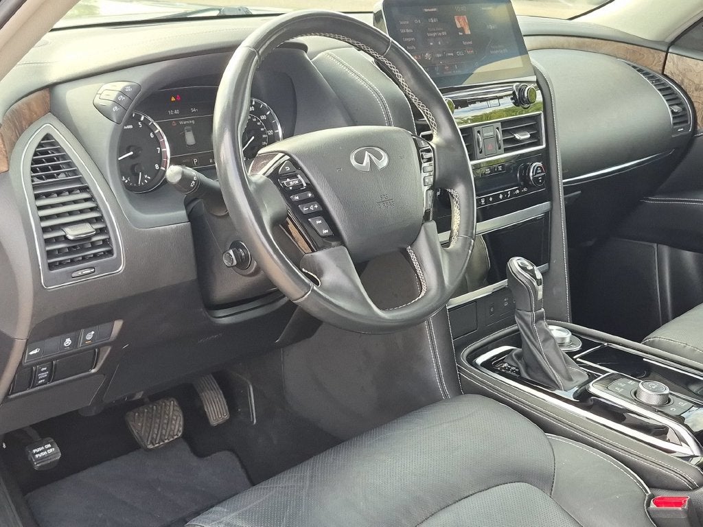 2022 INFINITI QX80 Premium Select