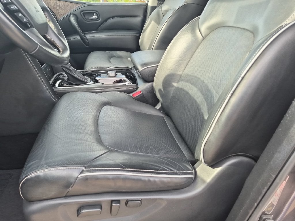 2022 INFINITI QX80 Premium Select
