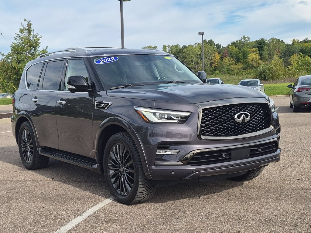 2022 INFINITI QX80 Premium Select