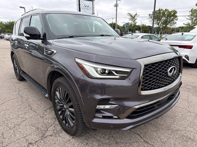 2022 INFINITI QX80 Premium Select