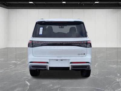 2026 INFINITI QX80 PURE