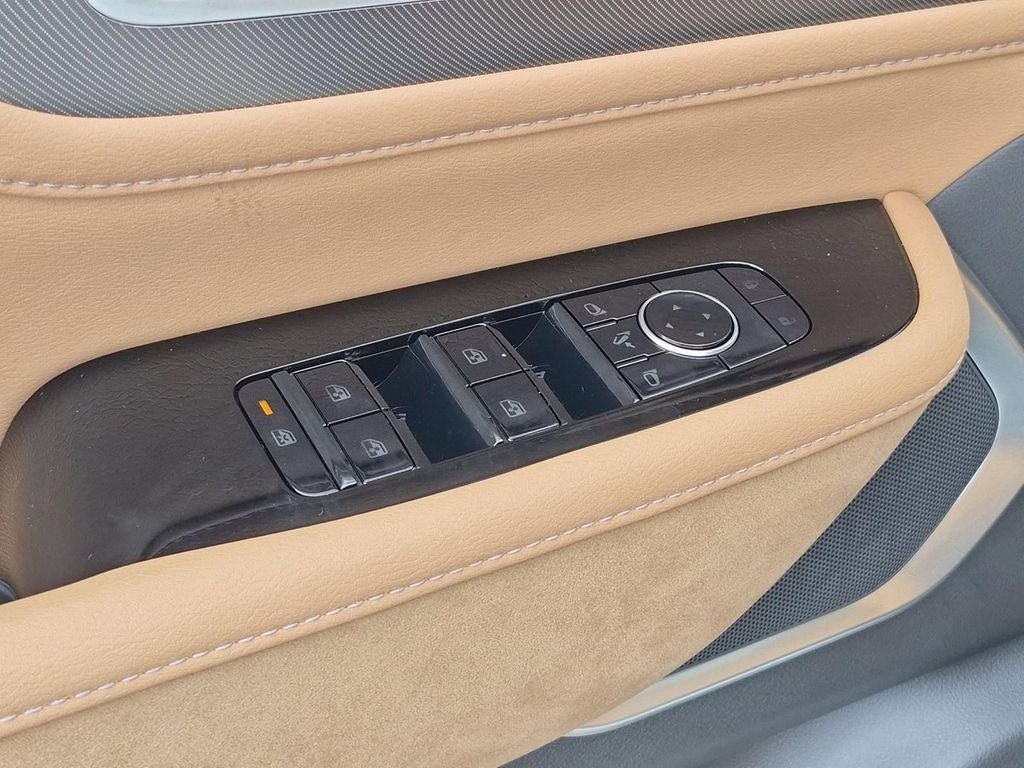 2027 INFINITI QX80 LUXE