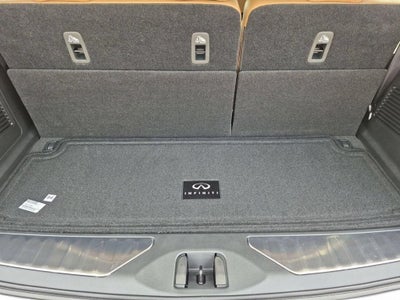 2027 INFINITI QX80 LUXE