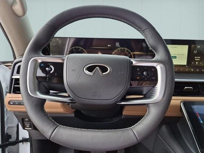 2027 INFINITI QX80 LUXE