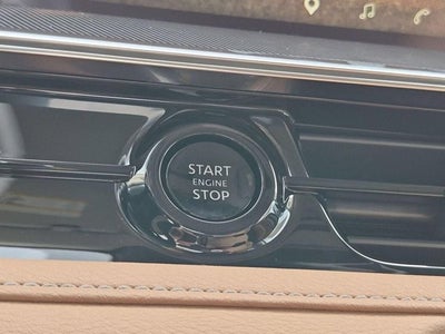 2027 INFINITI QX80 LUXE