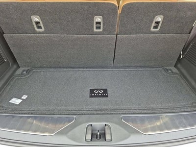 2027 INFINITI QX80 LUXE