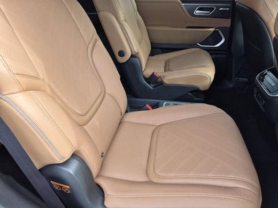 2027 INFINITI QX80 LUXE