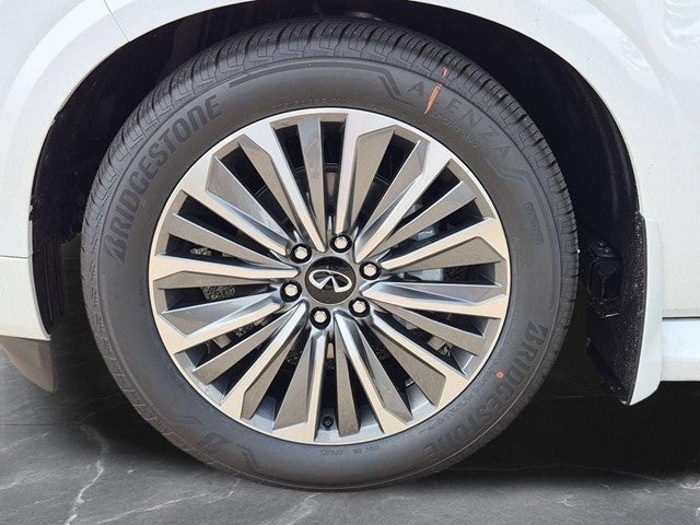 2027 INFINITI QX80 LUXE