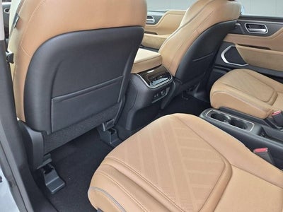 2027 INFINITI QX80 LUXE