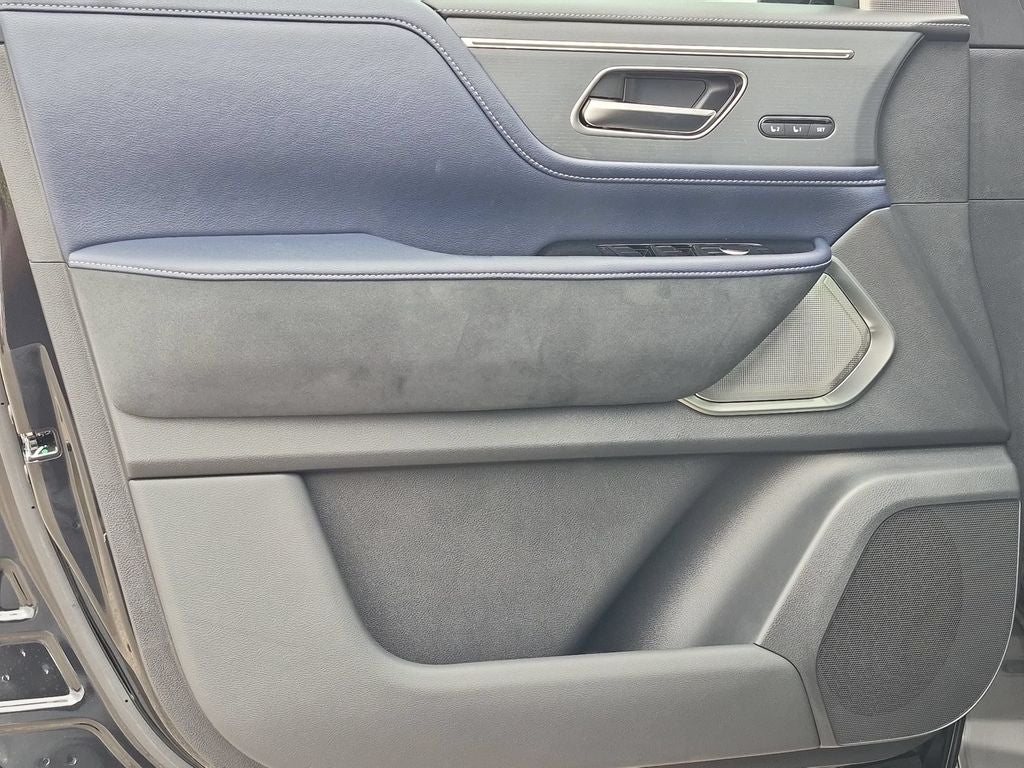 2027 INFINITI QX80 SPORT